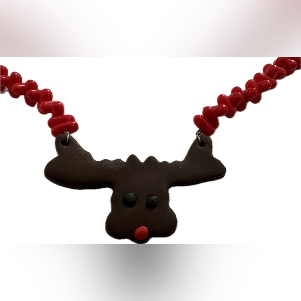 Reindeer Necklace - Picture 2 of 3